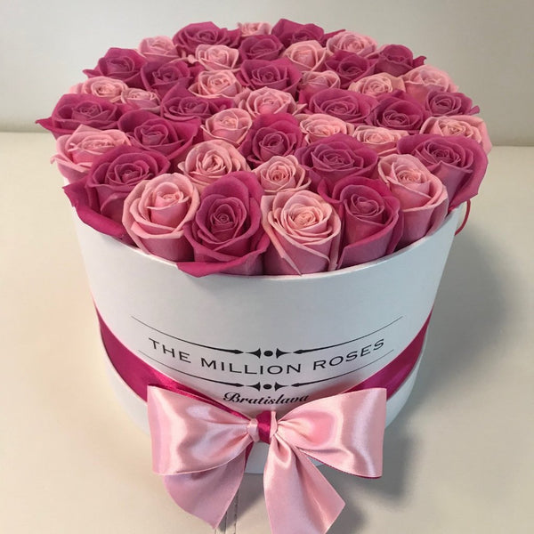 Medium -  Pink Roses - White Box - The Million Roses Slovakia