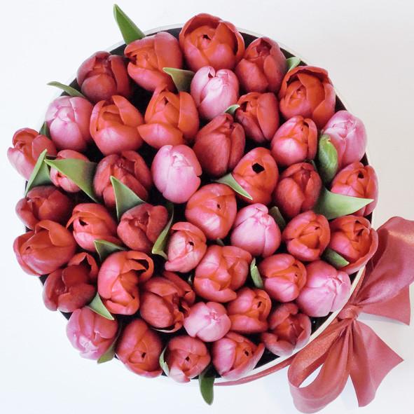 Small - Pink Tulips - White Box - The Million Roses Slovakia