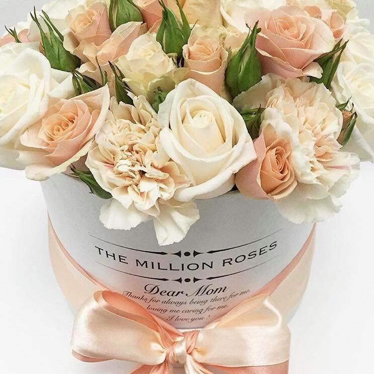 Dear Mom Box- Mix Roses - The Million Roses Slovakia