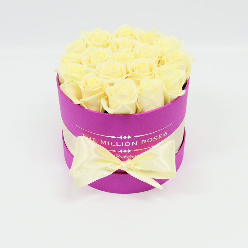 Small - White Roses  - Hot Pink Box - The Million Roses Slovakia