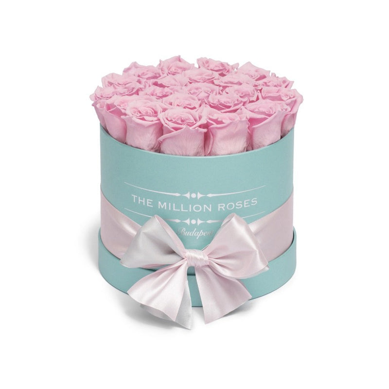 Light Pink Eternity Roses - Small Tiffany Blue Box - The Million Roses Slovakia